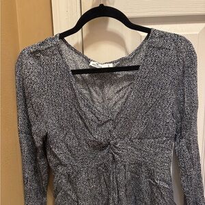 Hollister Navy and White Patterned Blouse